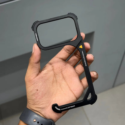 METAL CASE iPhone 17 Series